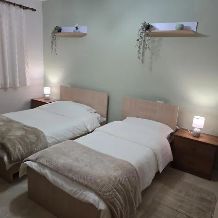 Bellis Center Apartment